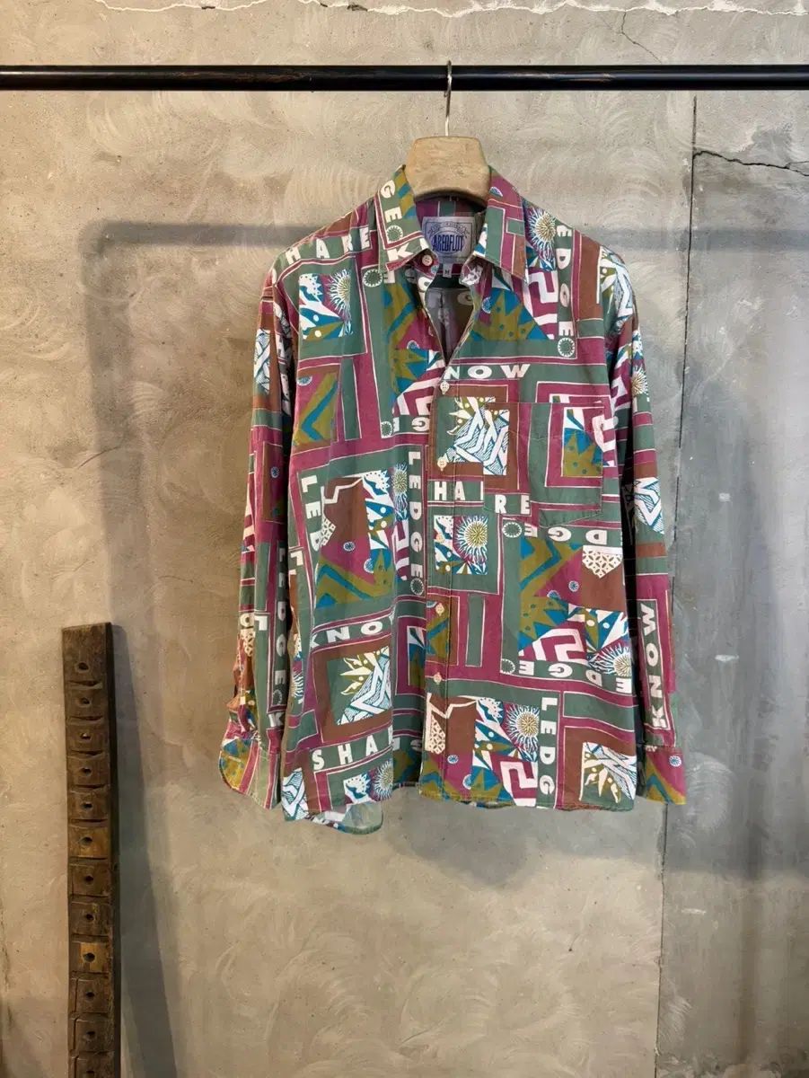 エアロプロット シャツ メンズ100
