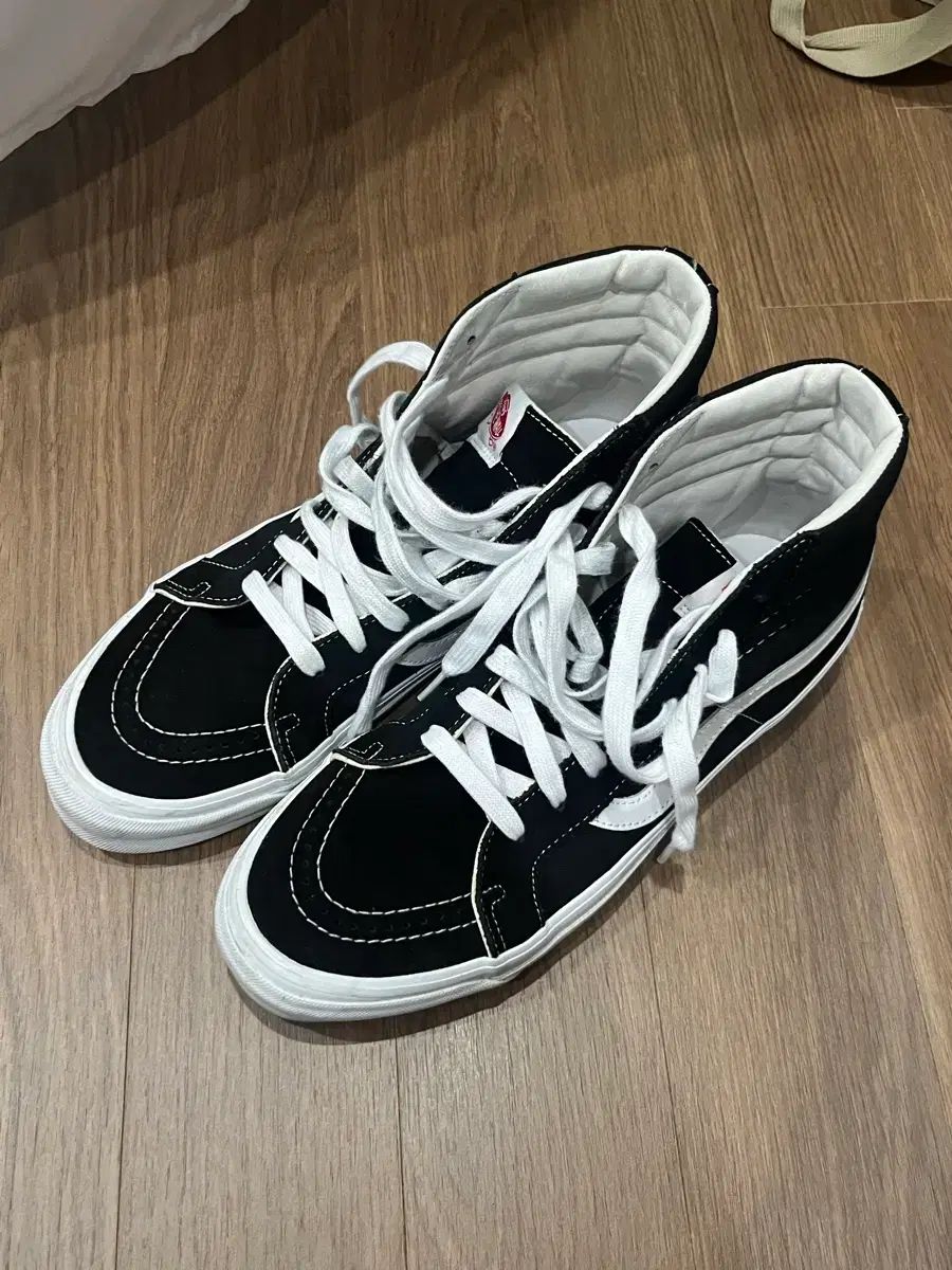 正規品 VANS ヴァンズ スケート ハイ ブラック/白 280