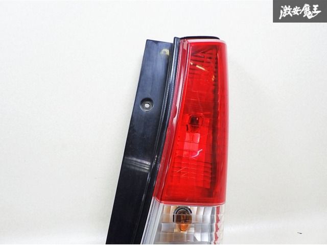 ☆レンズ綺麗☆ SUZUKI スズキ 純正 MH23S ワゴンR テールランプ