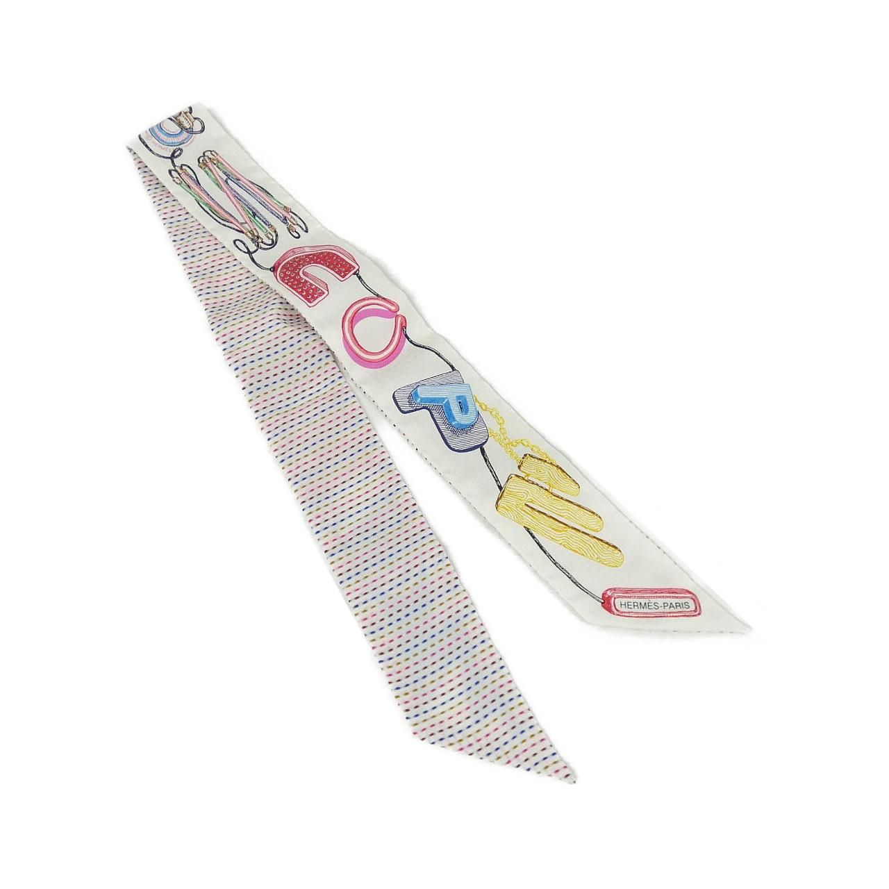 エルメス CHEVALOSCOPE NEON ツイリー ポワンティエ 853954S スカーフ
