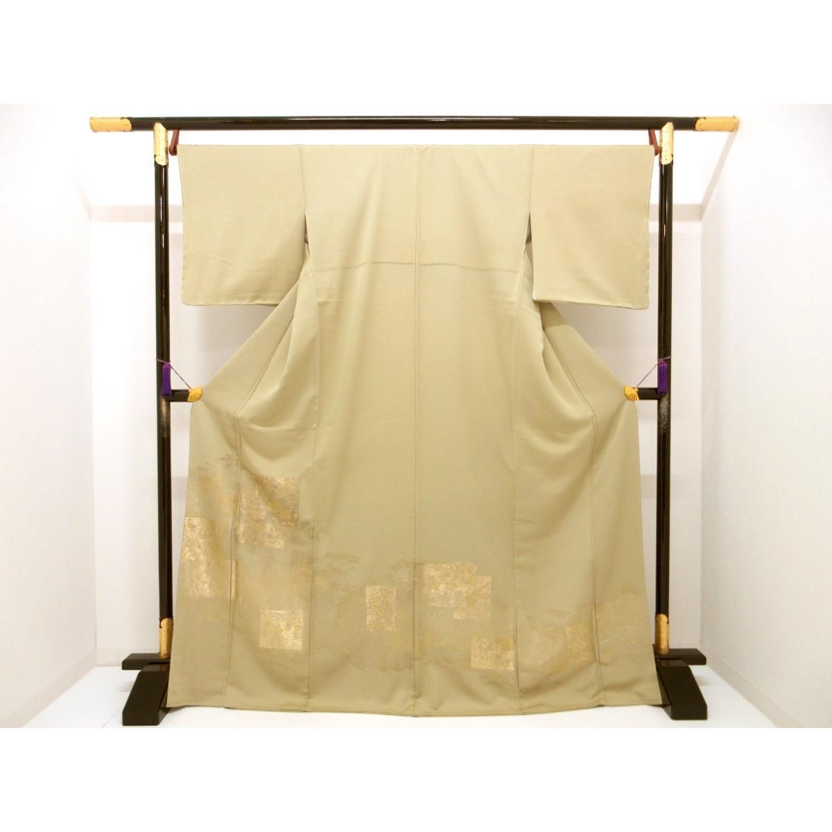 【未使用品】色留袖　縫い取り