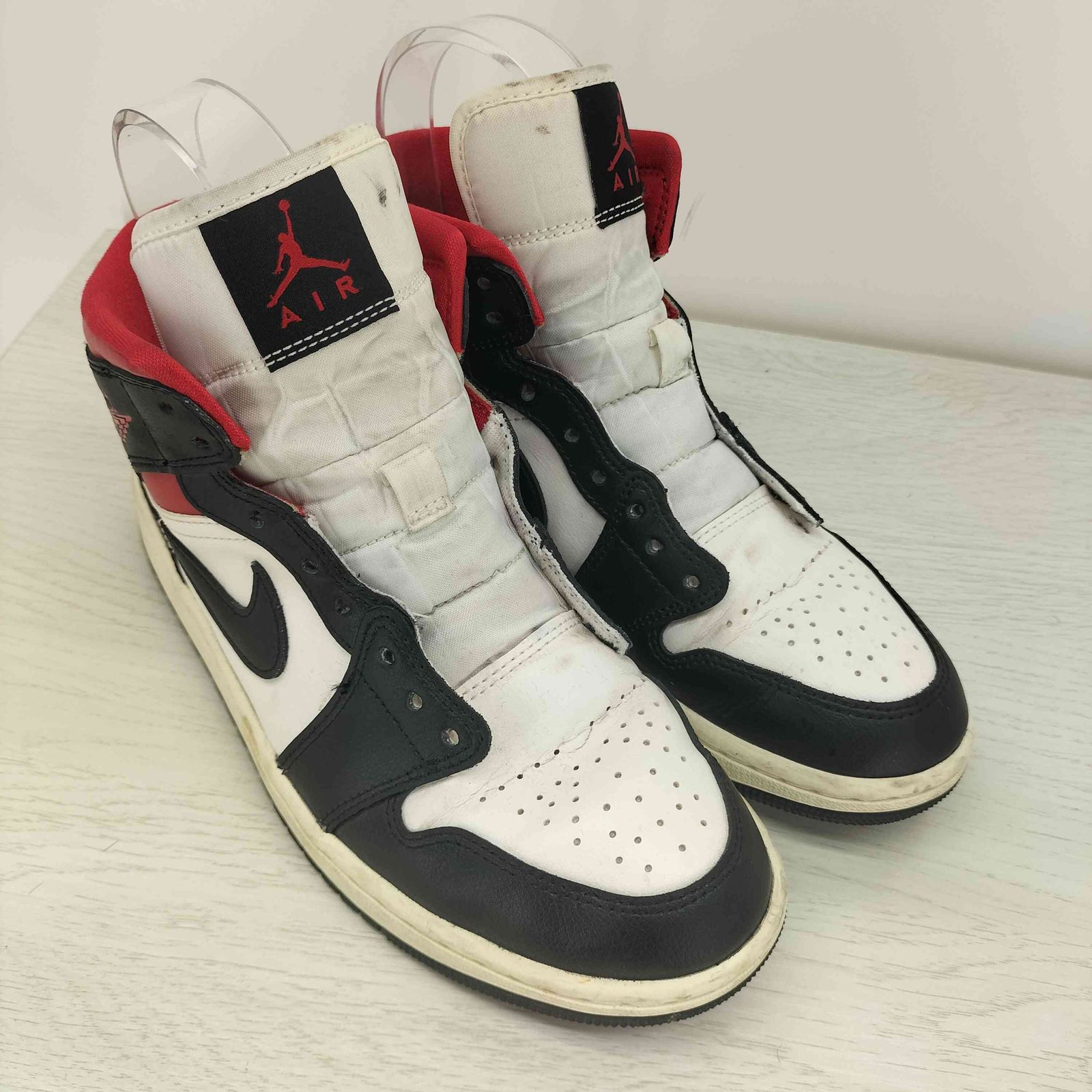 ジョーダンブランド JORDAN BRAND WMNS AIR JORDAN 1 MID ウィメンズ 