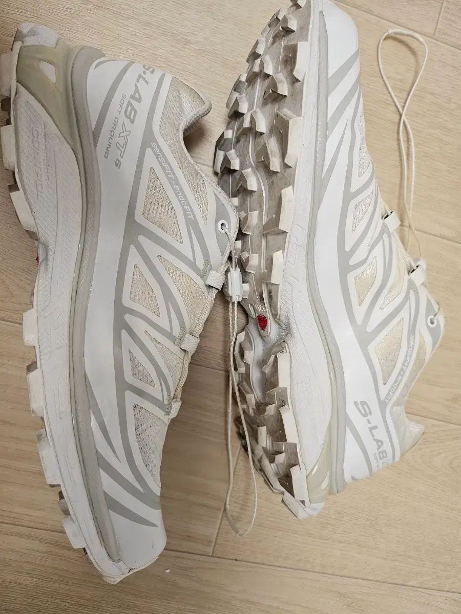 SALOMON サロモン XT-6 ADV 白 250 SALOMON サロモン XT-6 ADV 白 250
