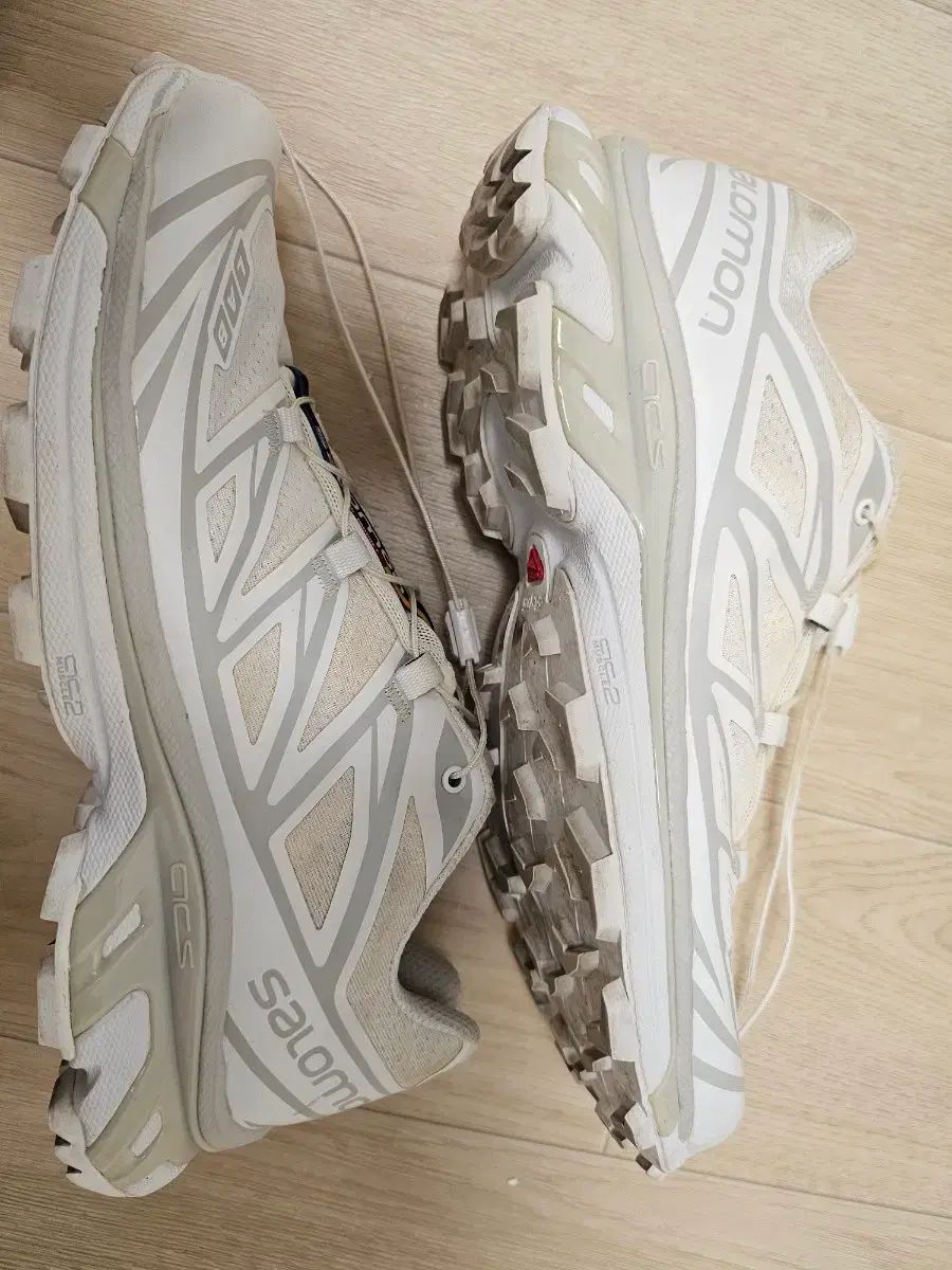 SALOMON サロモン XT-6 ADV 白 250 SALOMON サロモン XT-6 ADV 白 250