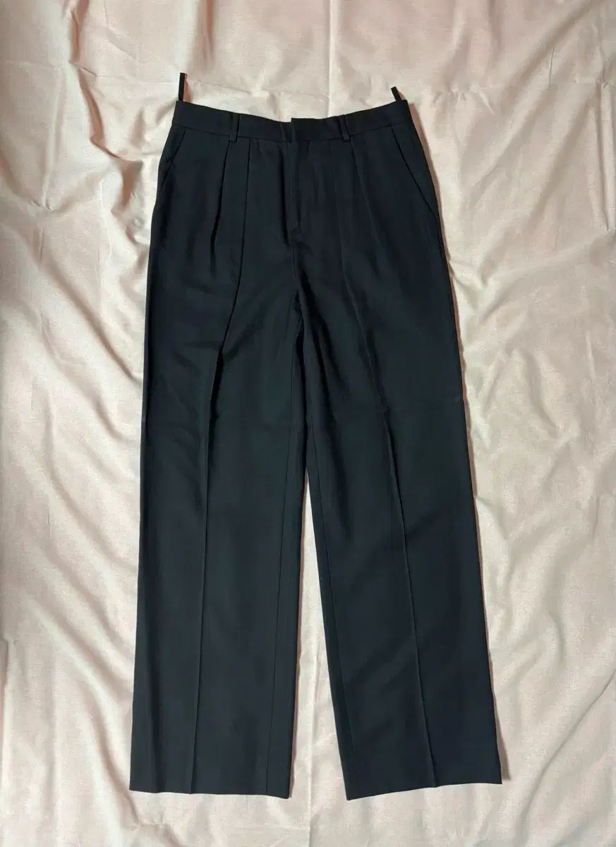38 Celine セリーヌ スラックス