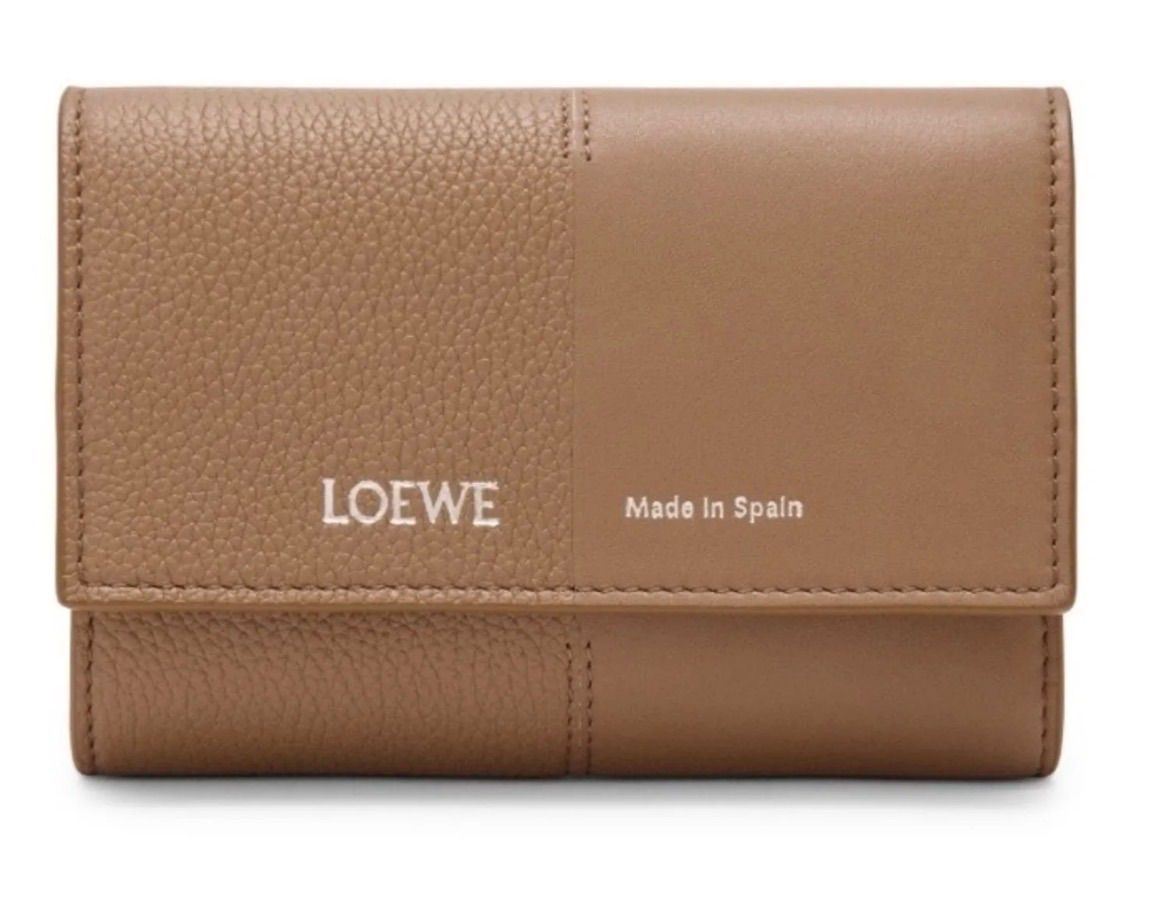 LOEWE バーティカル ウォレット スモール 三つ折り