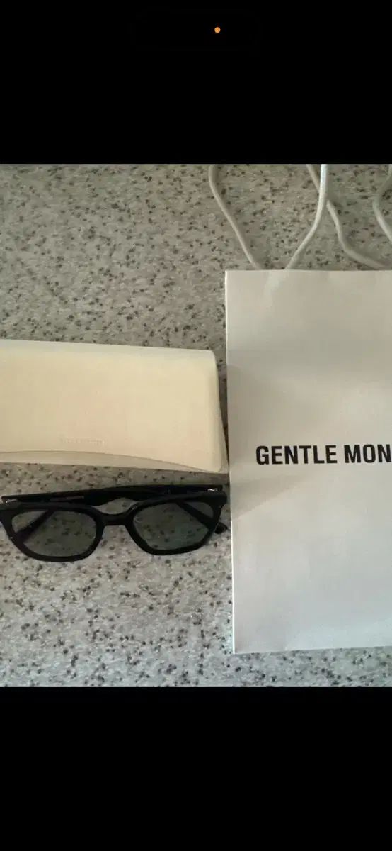 GENTLE MONSTER (ジェントルモンスター) リリット 01 ブラックグリーン 新品