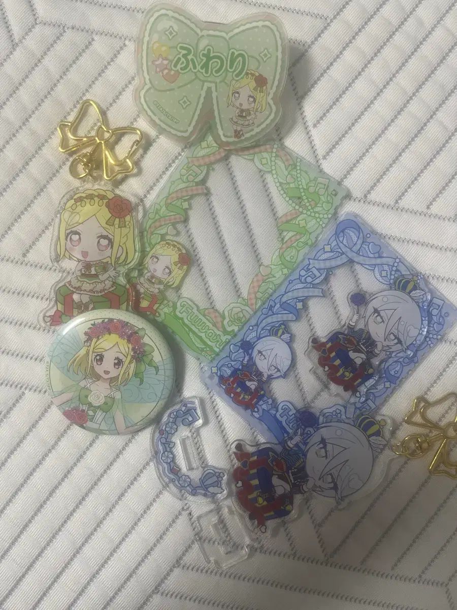 アイドルタイムプリパラ キャラピン グッズ 紫京院 ひびき グレー フワリ ハイジ アクリル キーリング
