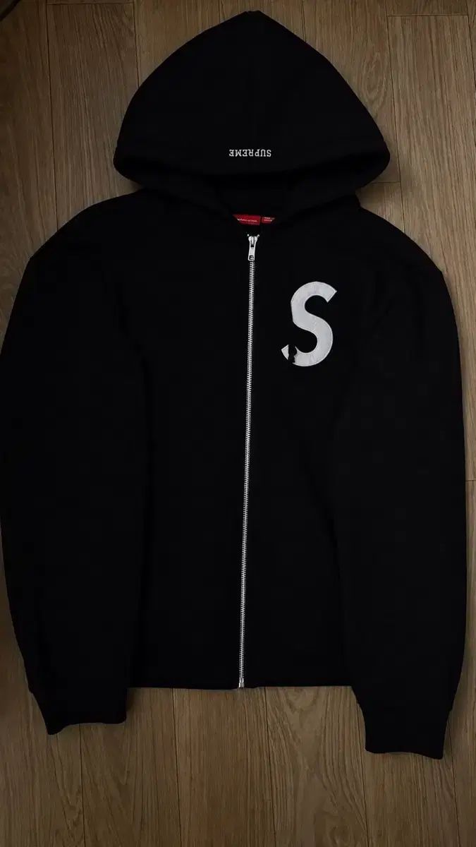 Supreme Sロゴ ブラック フードジップアップ Sサイズ