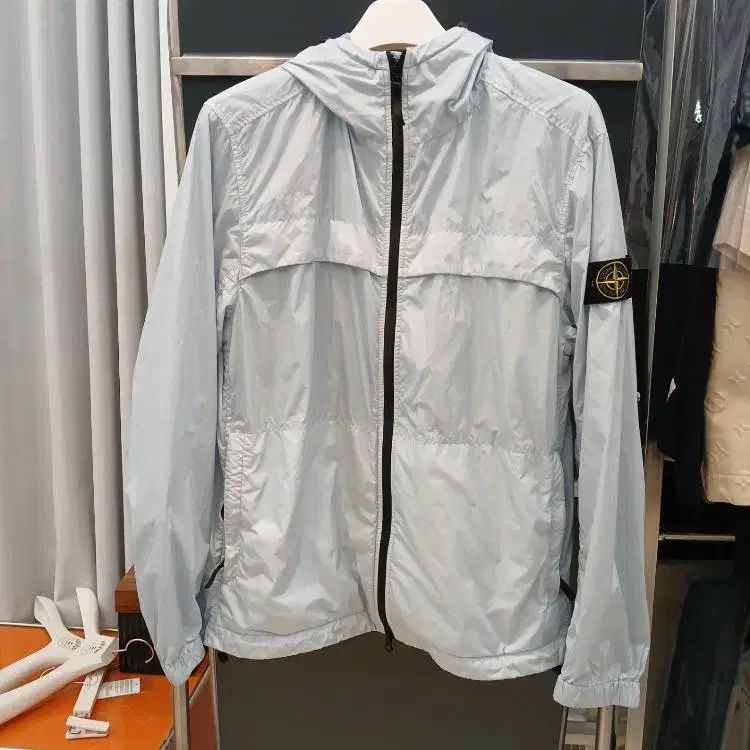 24ss STONE ISLAND ストーンアイランド クリンクルレップス ウィンドブレーカー L 66,430円