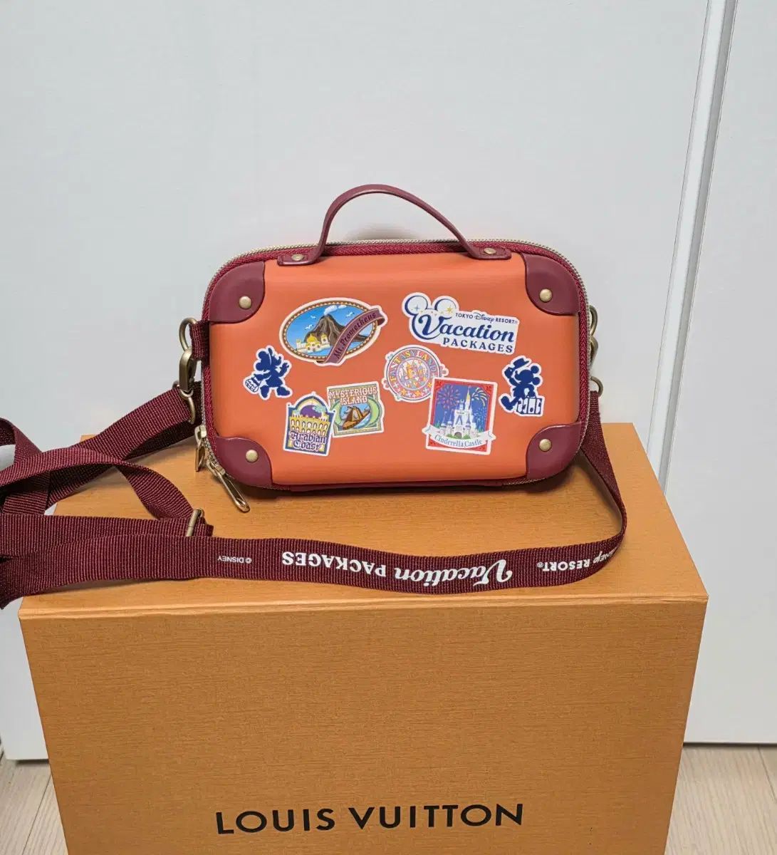 Disney vacation package ディズニー ショルダーバッグ