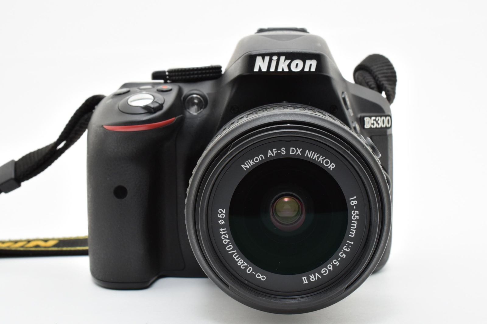 Nikon D5300 AF-S 18-55mmVR シャッター回数少 極上美品 光学極上 Nikon ニコン D5300 / AF-S NIKKOR 18-55mm 3.5-5.6 G II VR