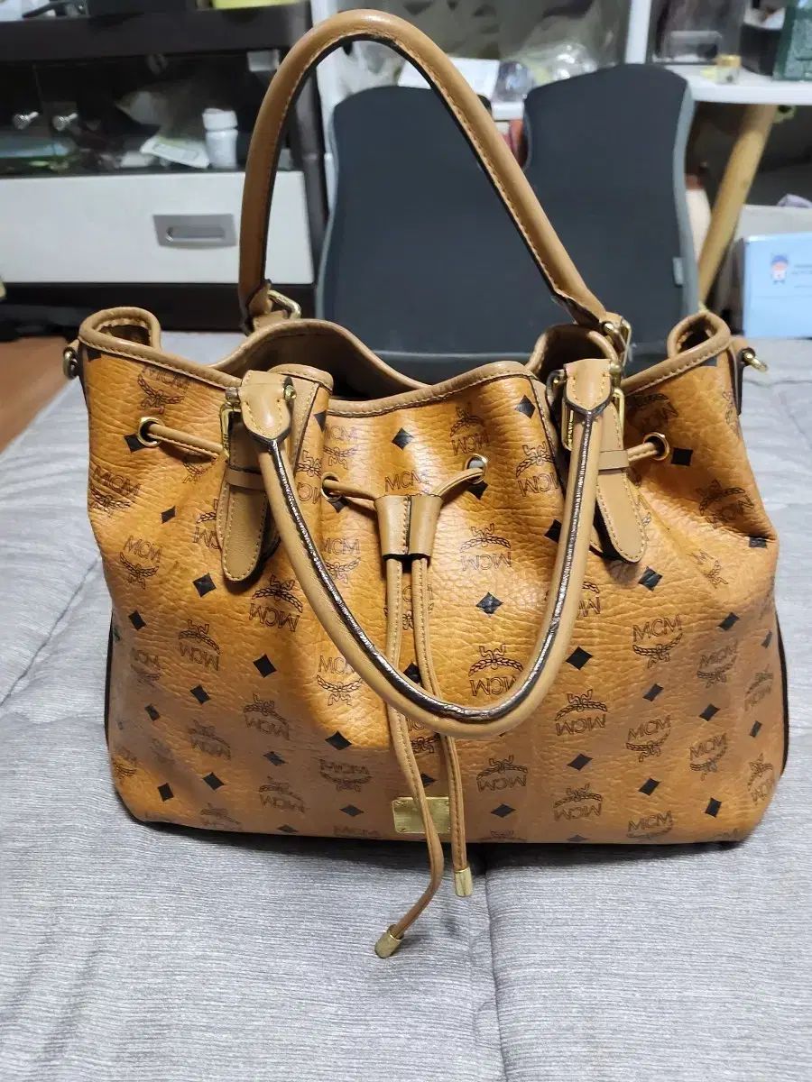 MCMバッグ 城택 あります