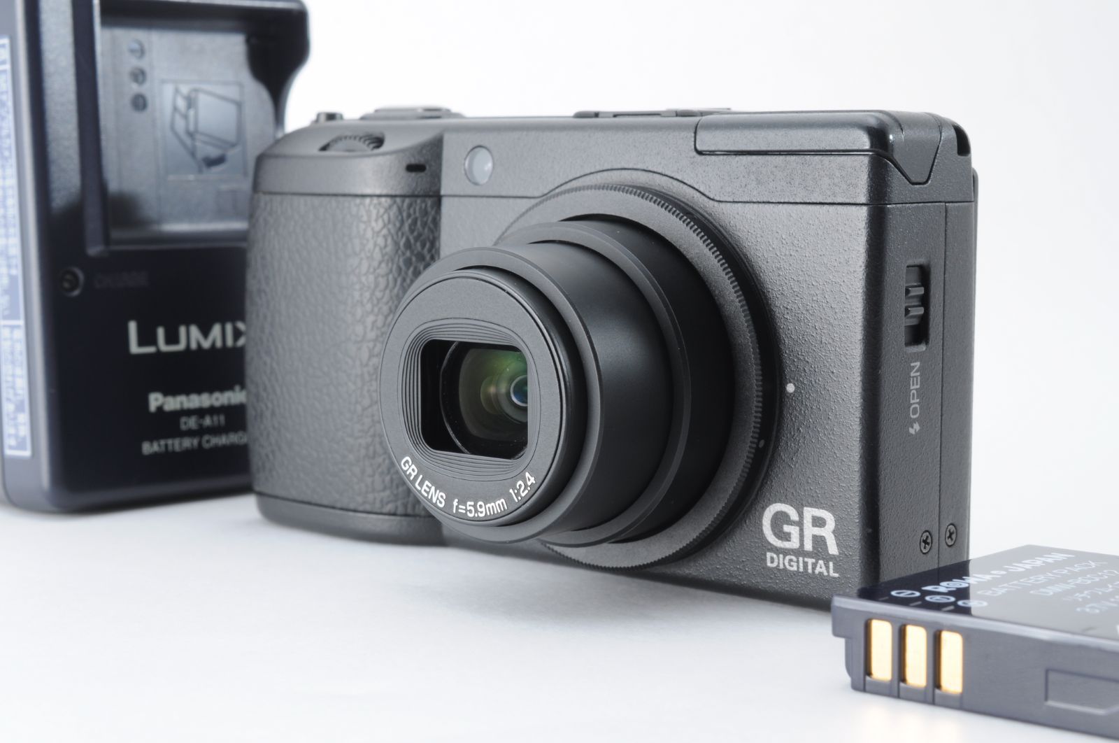 □良品□ RICOH（リコー） GR DIGITAL II コンパクトデジタルカメラ