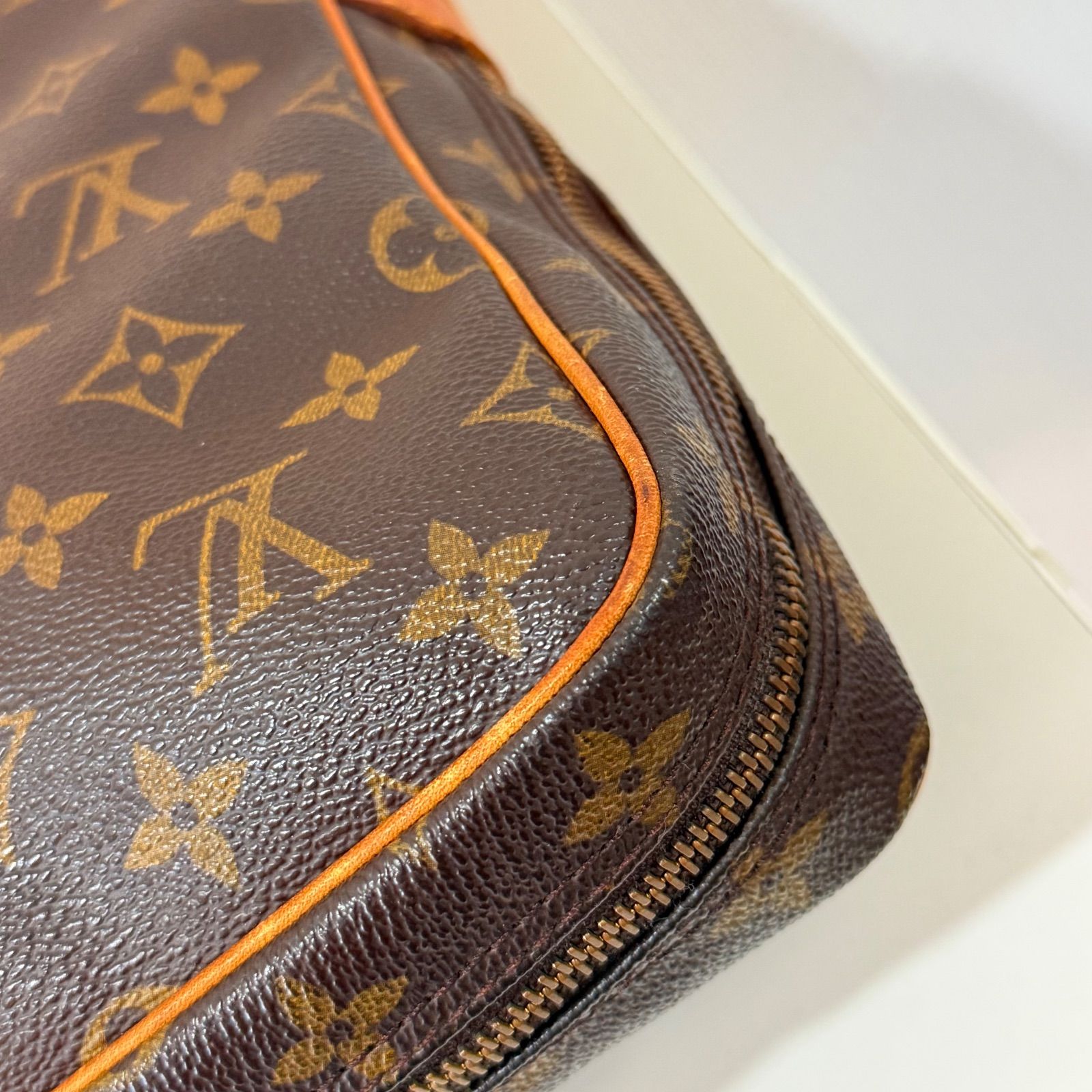LOUIS VUITTON ルイヴィトン モノグラム ポルトドキュマン 美品 - メルカリ