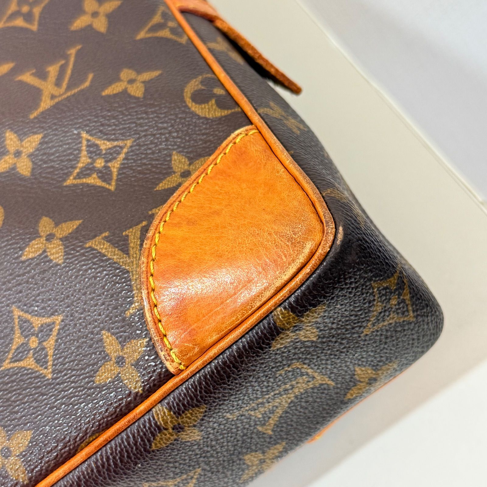 LOUIS VUITTON ルイヴィトン モノグラム ポルトドキュマン 美品 - メルカリ