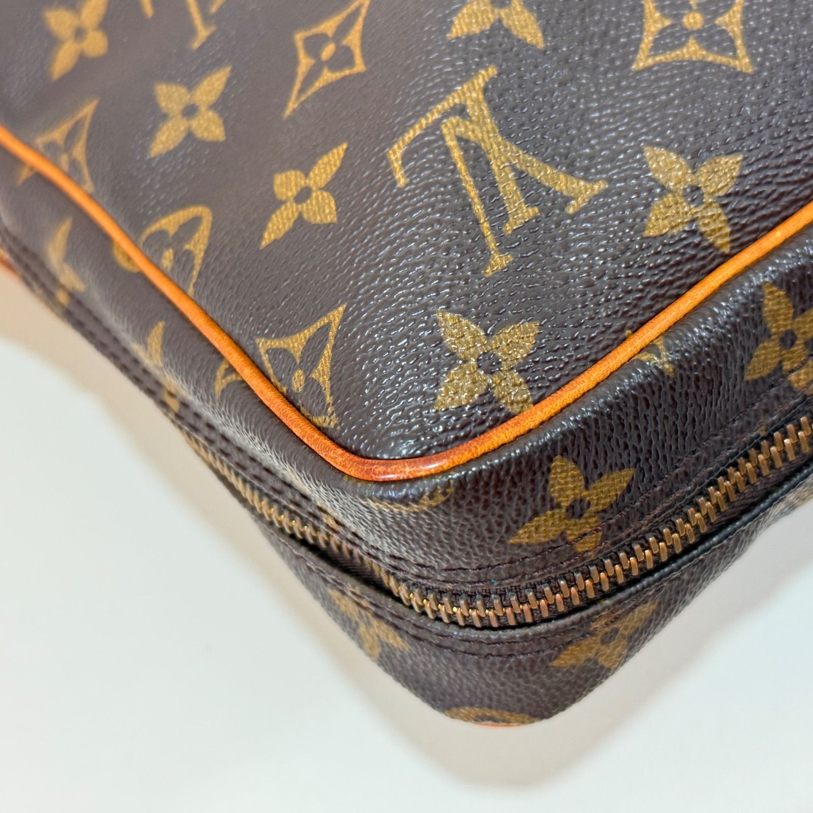 LOUIS VUITTON ルイヴィトン モノグラム ポルトドキュマン 美品 - メルカリ