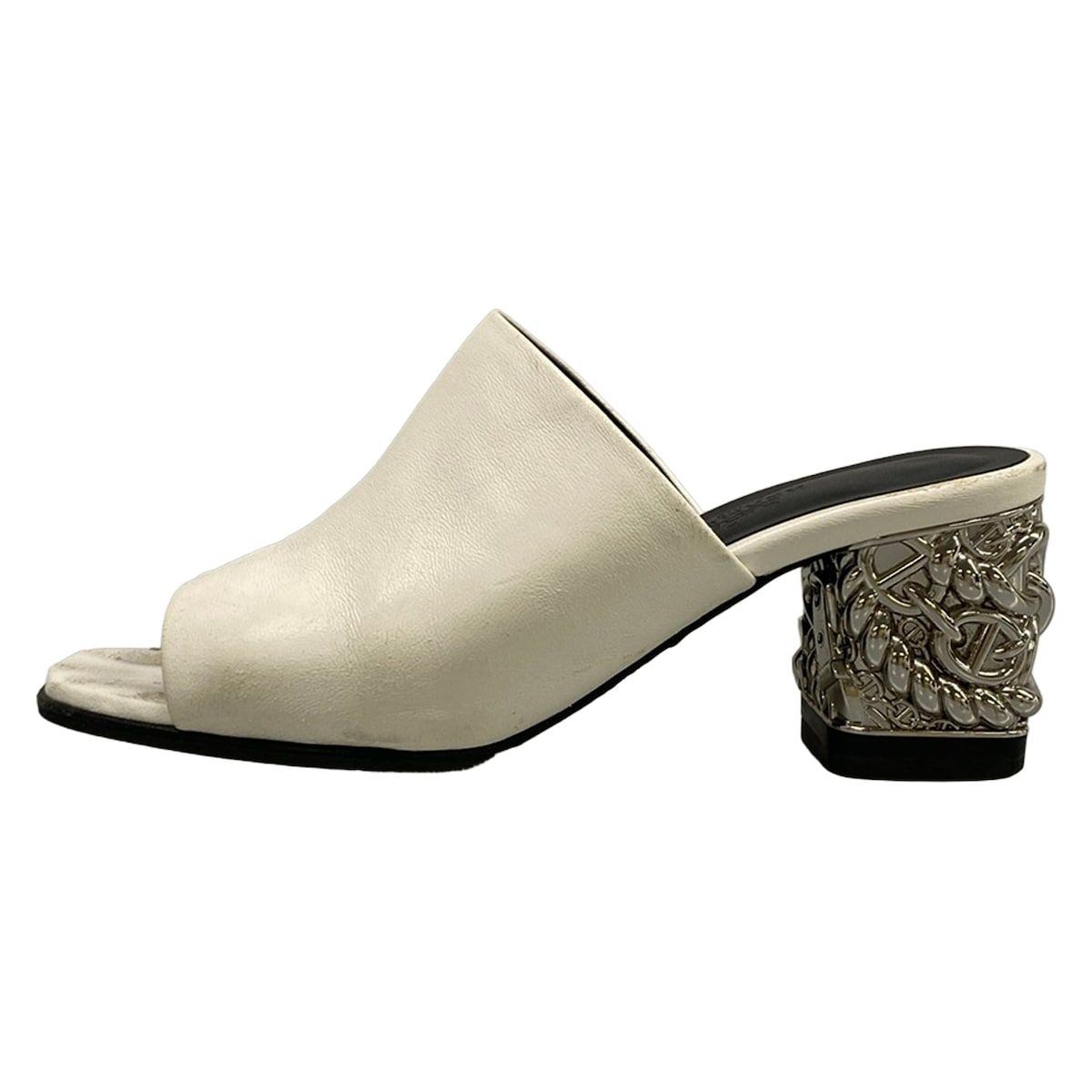 HERMES(エルメス) サンダル 36 グロッシー 白×シルバー チャンキーヒール/オープントゥ/シェーヌダンクル/アウトソール張替済 レザー