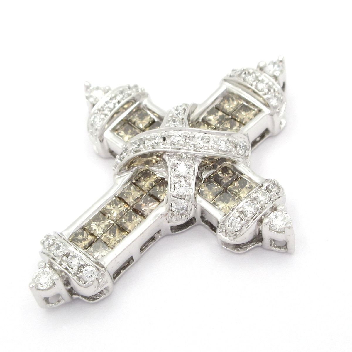 LES ESSENTIELLES(レエッセンシャル) ペンダントトップ美品 K18WG×ダイヤモンド×ブラウンダイヤモンド