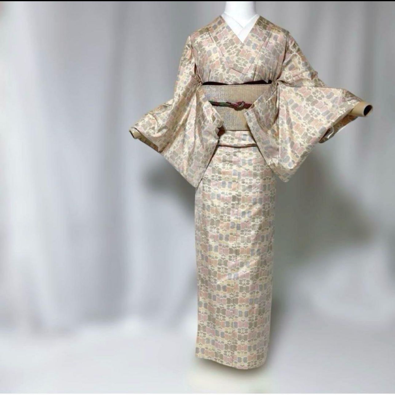 単衣 白大島紬 正絹 小紋フルセット 羅帯付き 淡色夏コーデ 美品 夏