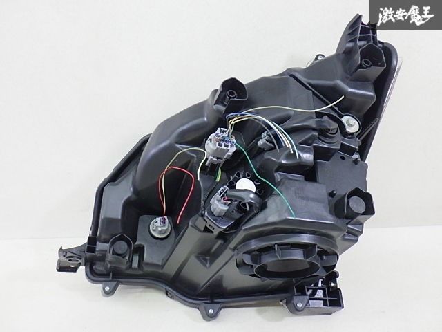 タンク M900A/M910A 純正右ヘッドライトレンズ （STANLEY W3917） ◇R4