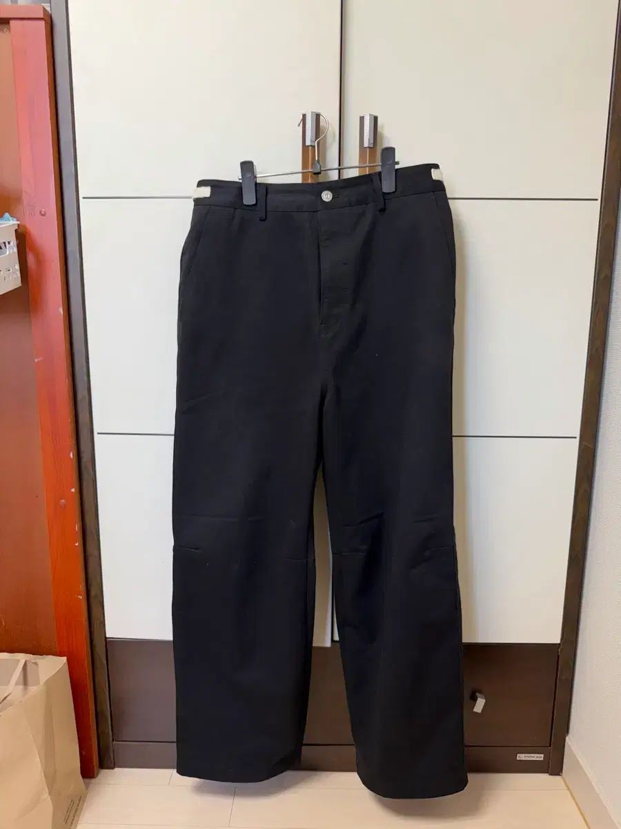 구보 アングル パンツ M
