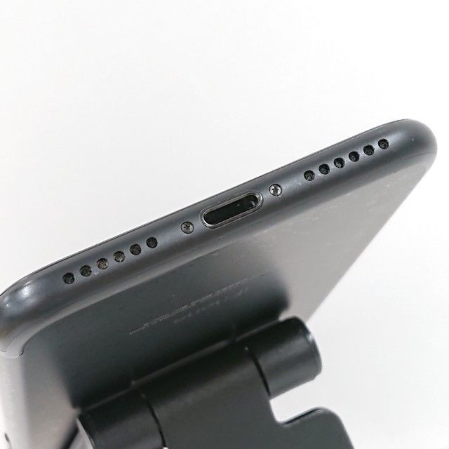 iPhone7 32GB ドコモ ブラック 送料無料 本体 c20088 - メルカリ