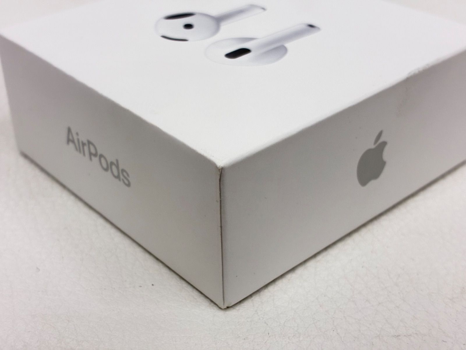 新品・未開封】AirPods 4 MXP63J/A ノイズキャンセリング機能なし