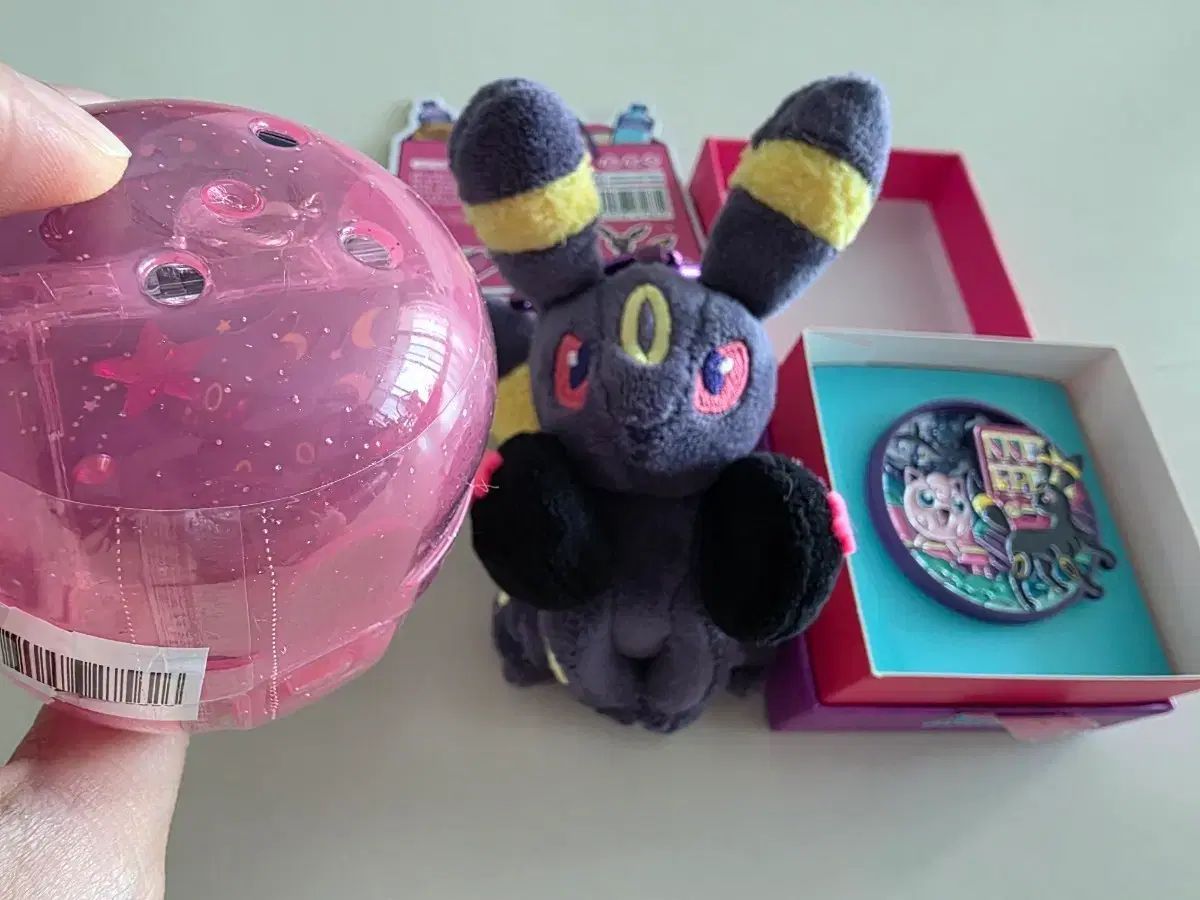 ポケットモンスター ポケモン ポップアップ ストア ブラッキー マスコット バッジ CDキーホルダー セット