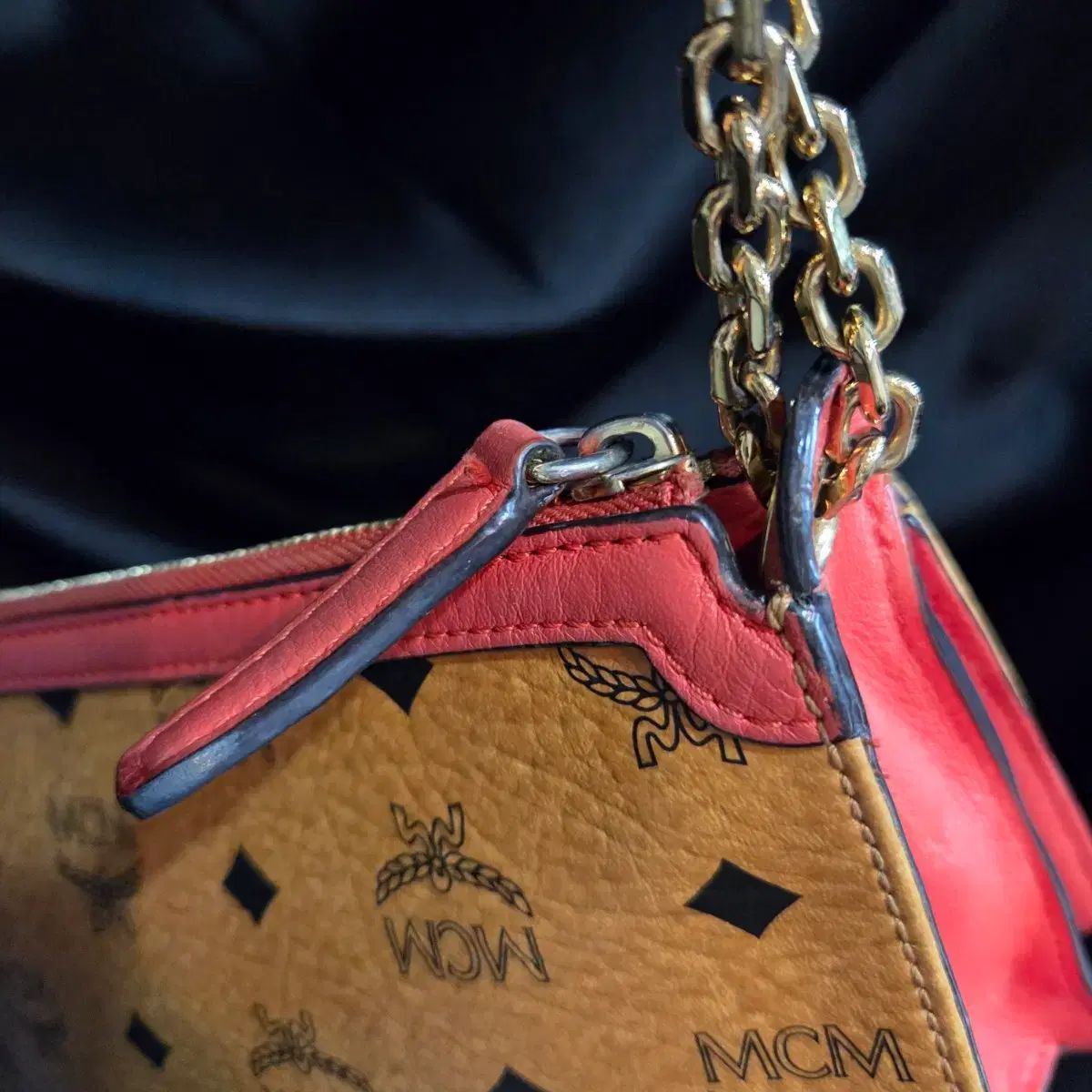 MCM ヴィセトス チェーン ショルダーバッグ クロスバック - メルカリ