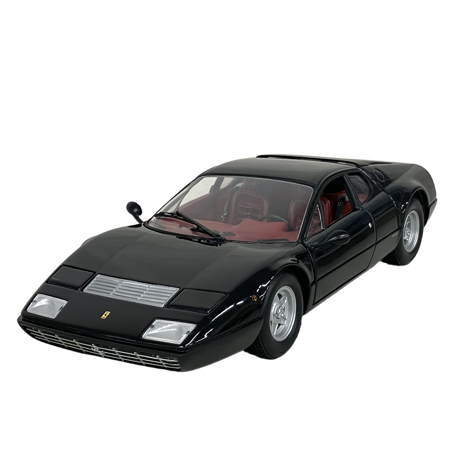 京商 1/18 フェラーリ 365GT4/BB ブラック Ferrari 365BB Black ミニカー フィギュア 中古 K11224461