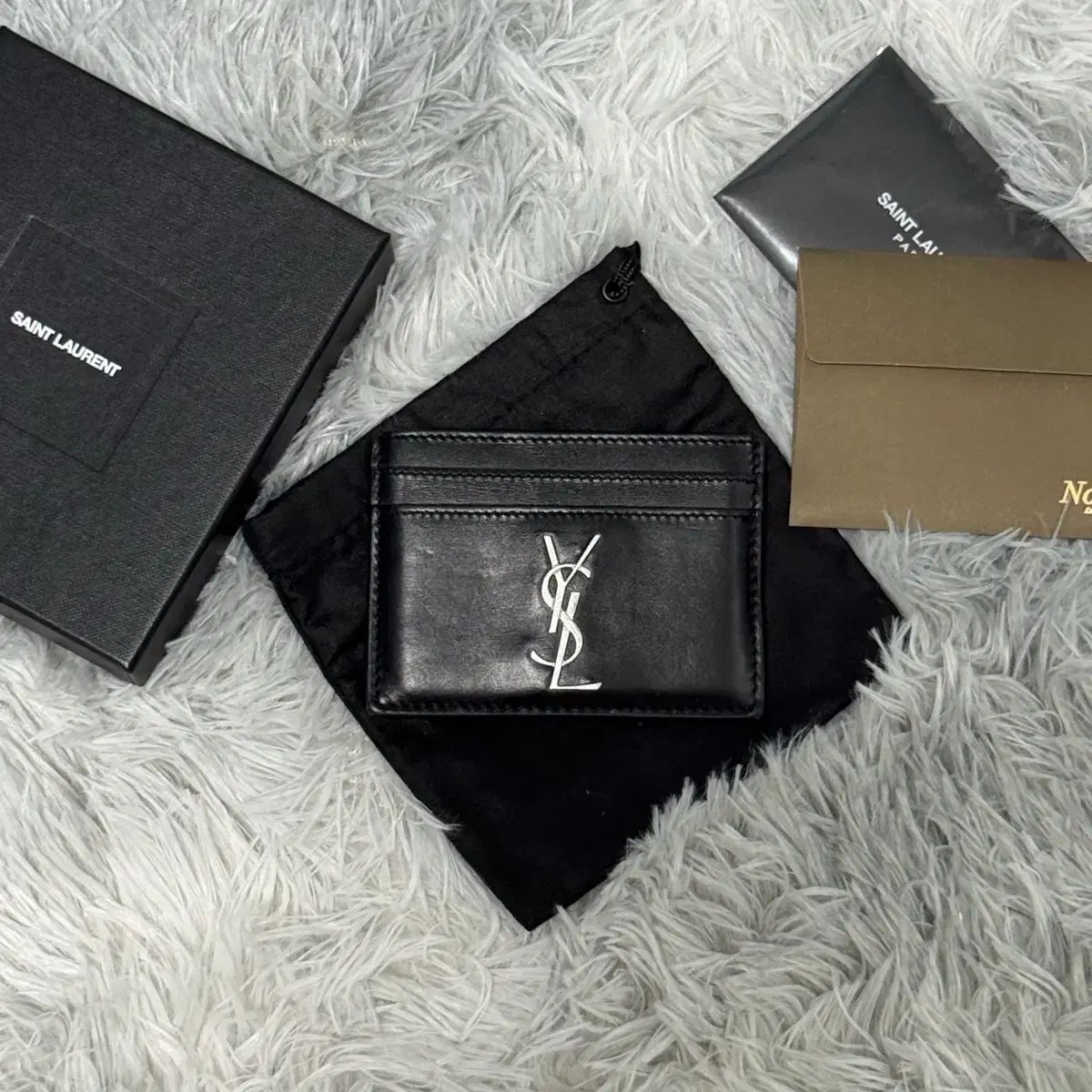 シルバー Saint Laurent カードウォレット