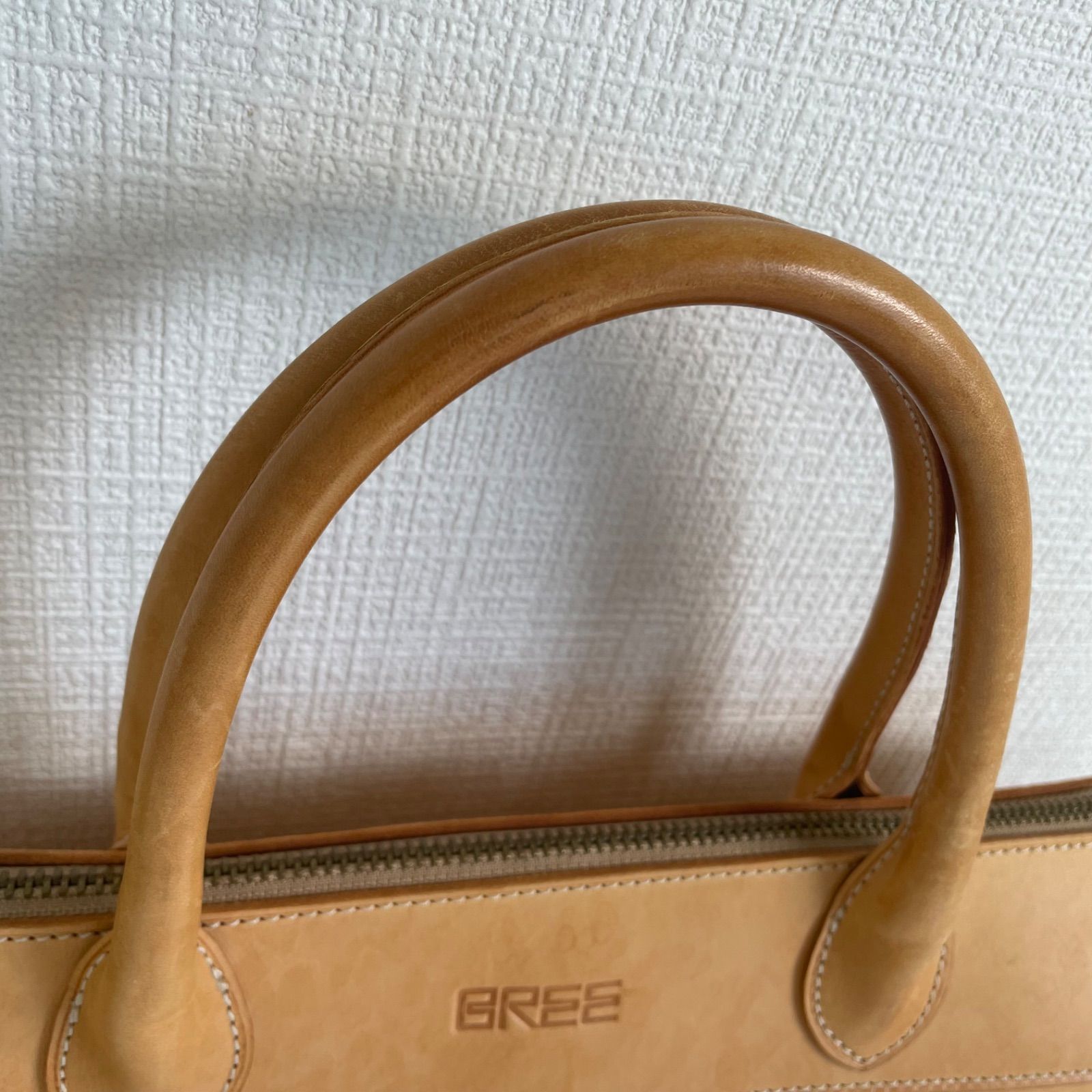 Bree レザービジネスバッグ カジュアル ハンドバッグ - メルカリ