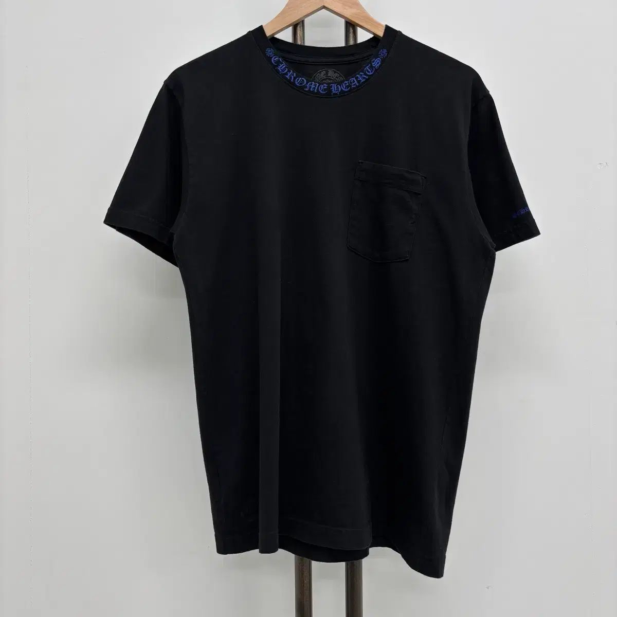 L CHROME HEARTS クロムハーツ ネック スクリプト 半袖Tシャツ