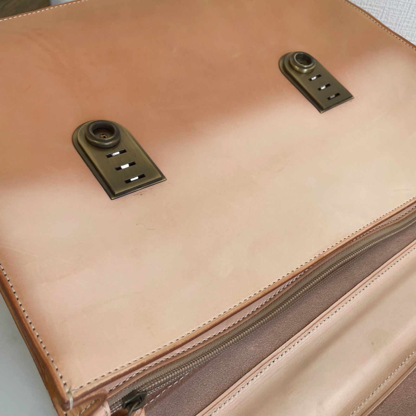 美品 BREE ヌメ革 ビジネスバッグ 2way ブリー - メルカリ