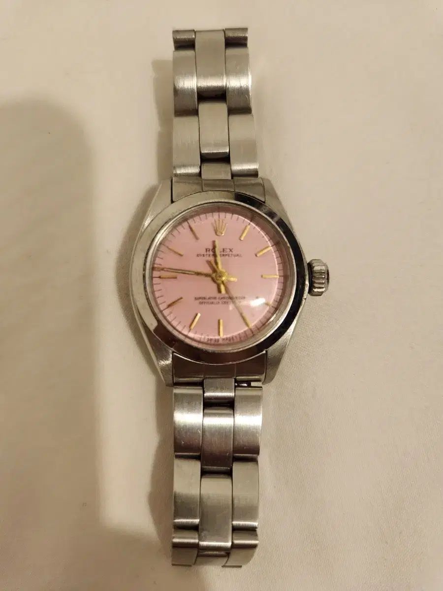 ROLEX オイスター パーペチュアル (いちごミルク)