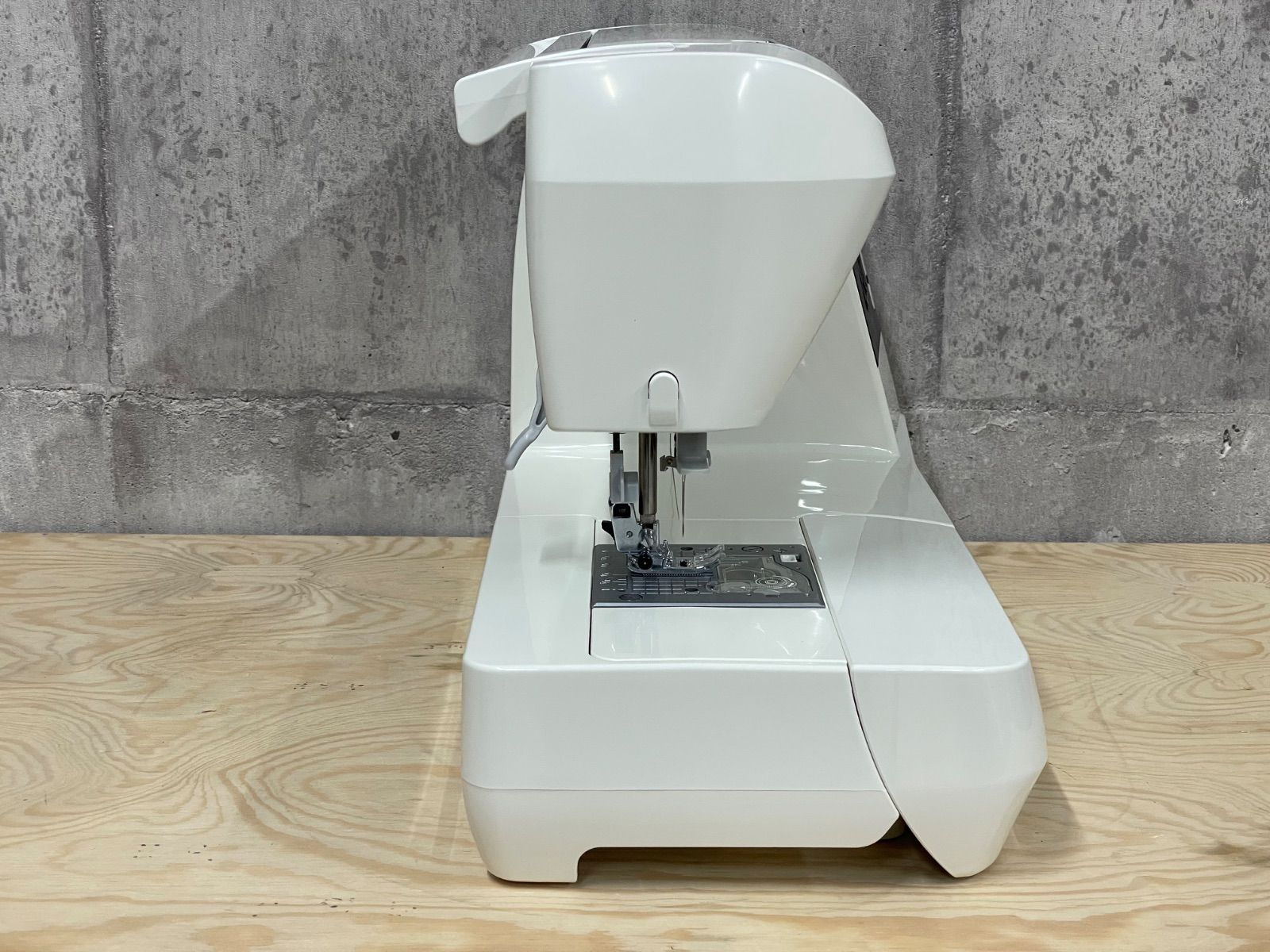 H-05028 JUKI ジューキ コンピューターミシン HZL-V2000 美品 - メルカリ