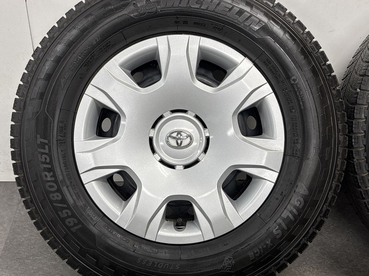 交換用に】トヨタ 200 ハイエース 純正 15in 6J +35 PCD139.7