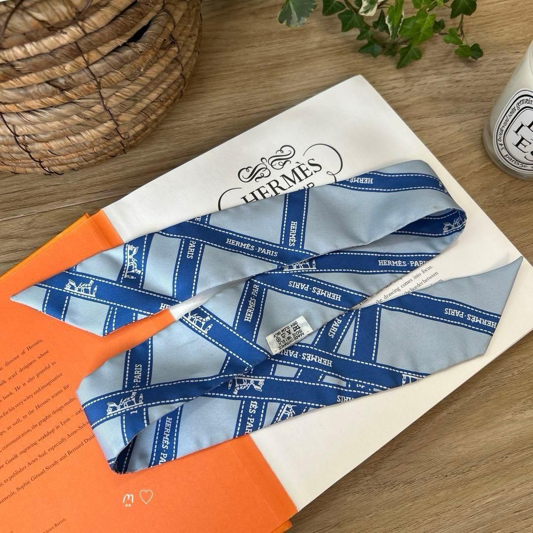 HERMESエルメス ツイリー ボルデュックリボン シルクスカーフ