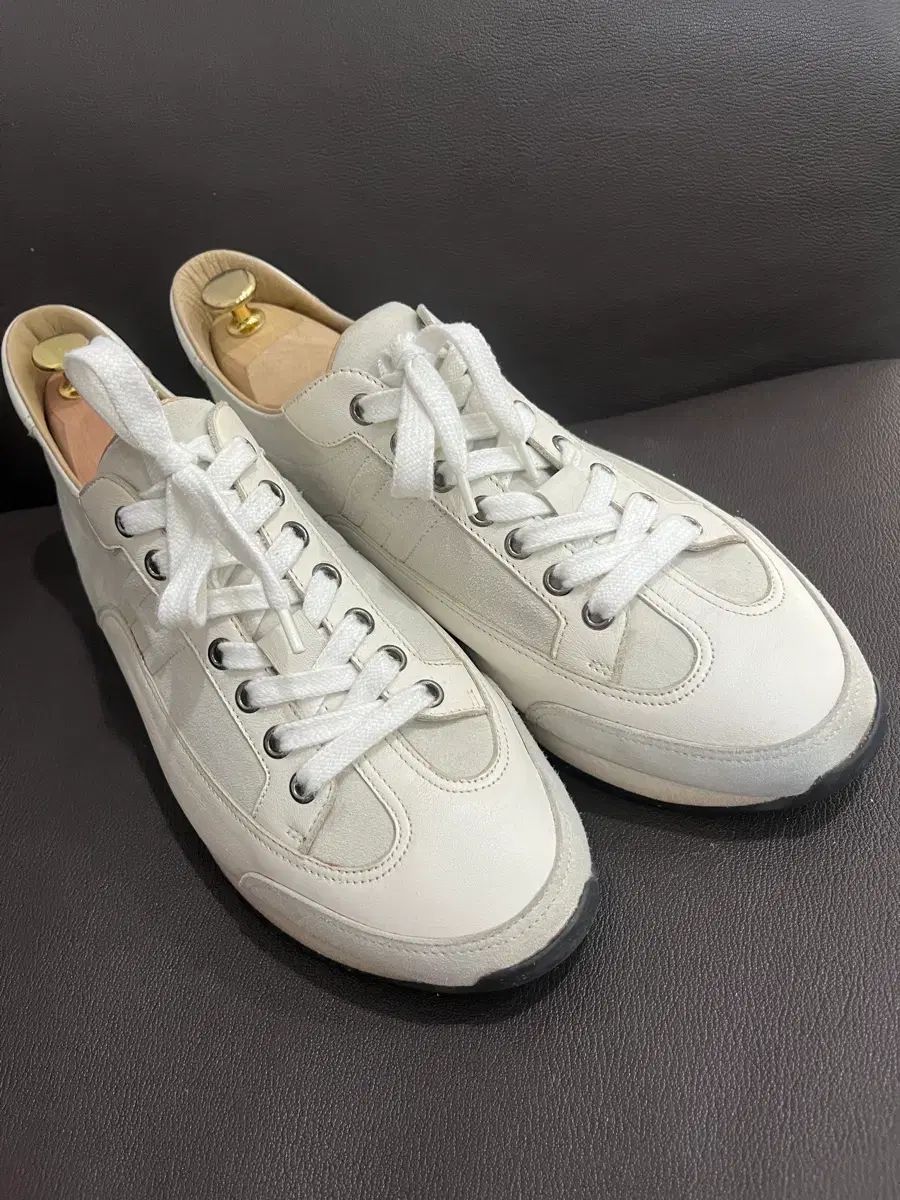Hermes エルメス トレイル 42 サイズ