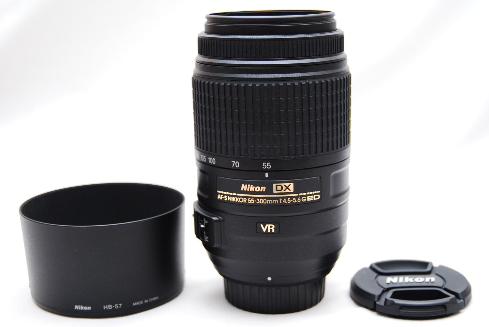 美品　Nikon 望遠ズームレンズ AF-S DX NIKKOR 55-300mm f4.5-5.6G ED VR ニコン★