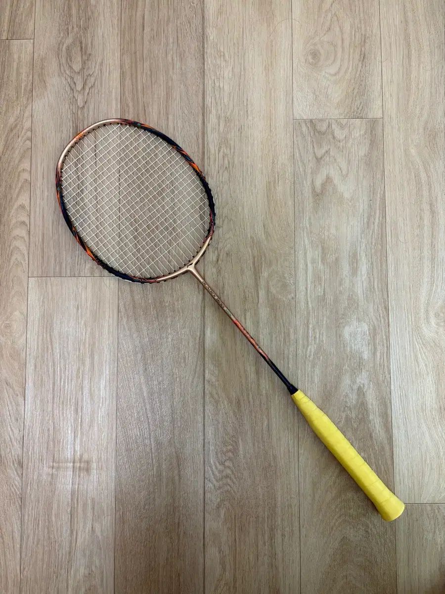 LI-NING BLADE x 900 sun max 4U 出品 (シンドン級)