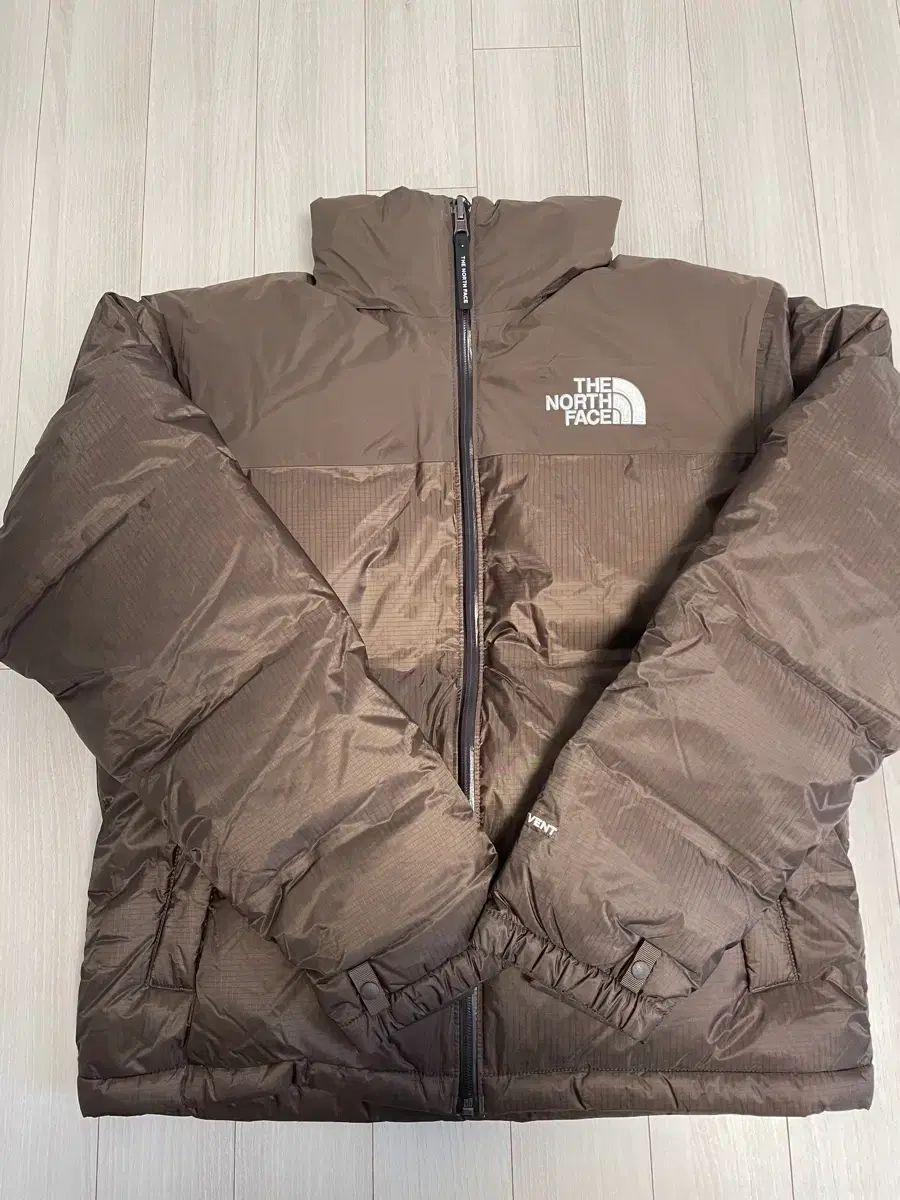 新品 THE NORTH FACE ザ・ノース・フェイス 1996 ドライイベント ヌプシ ベイズブラウン Mサイズ