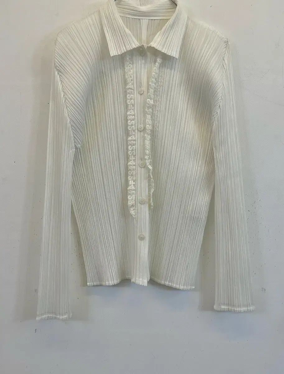 正規品 ISSEY MIYAKE プリーツプリーズ シャツブラウス カーディガン 4サイズ:)