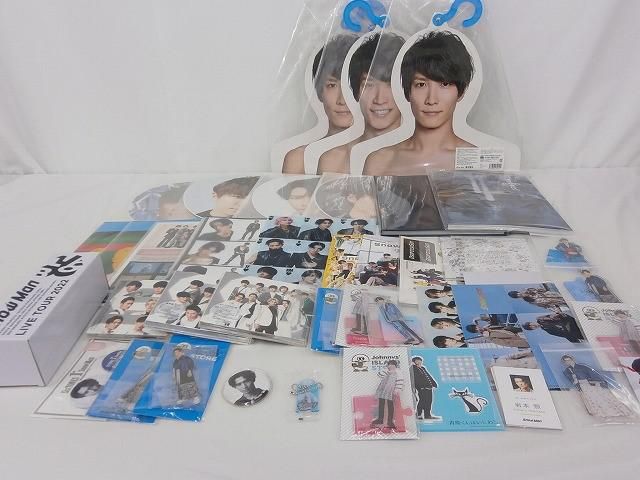 Man 渡辺翔太 アクリルスタンド フォトハンガー 中古品 Snow Man 渡辺翔太 アクリルスタンド 他 CD フォトハンガー