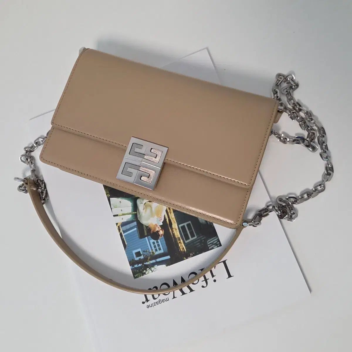 GIVENCHY ジバンシィ 4G シルバー ボックスバッグ スモール チェーン クロス ショルダーバッグ
