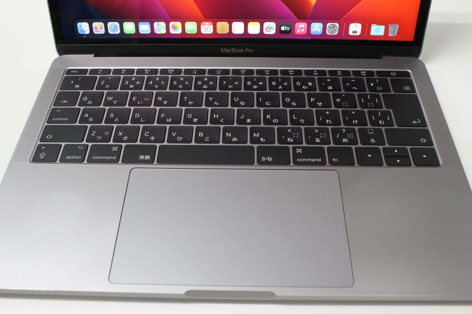 MacBook Pro（13インチ,2017,Thunderbolt 3ポートx 2）256GB/8GB