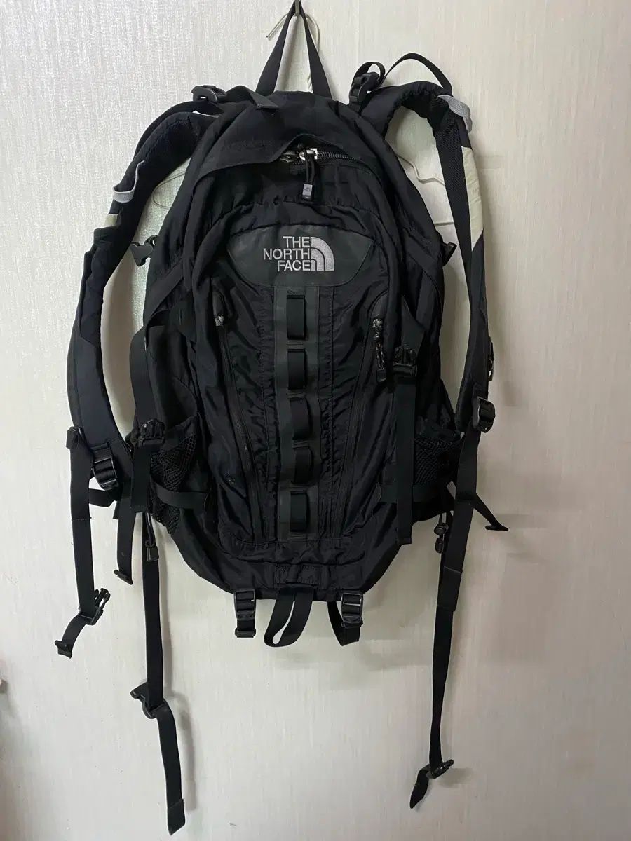 THE NORTH FACE ザノースフェイス バックパック 黒 カラー