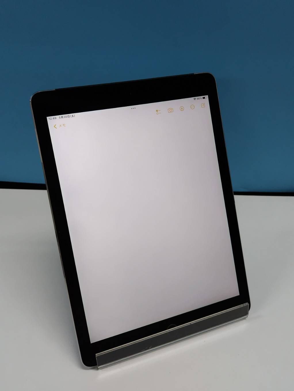 iPad Air 2 64GB セルラー A1567 iPad Air 第2世代/Wi-Fi+セルラー/64GB/A1567〈MGHX2J/A〉 - メルカリ