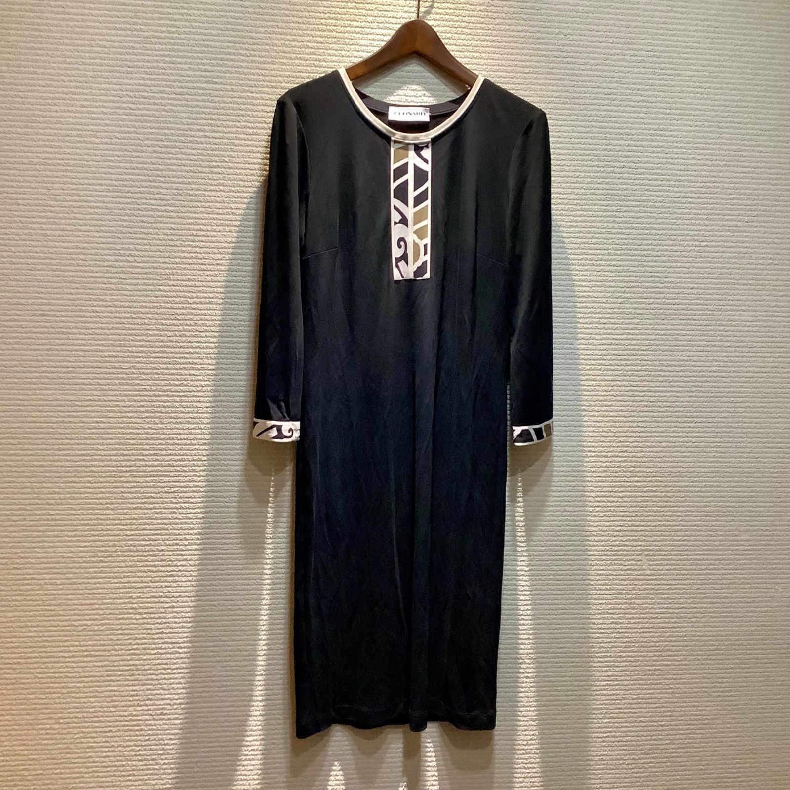 LEONARD レオナール ワンピース M ブラック リボン付き レオナール LEONARD リボンベルト付 ストレッチ ワンピース ドレス 黒